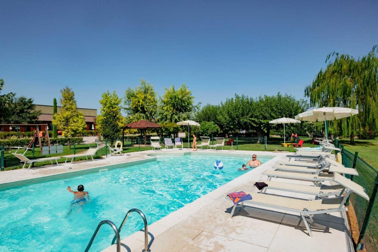 Agriturismo Il Melograno Villafranca di Verona Esterno foto