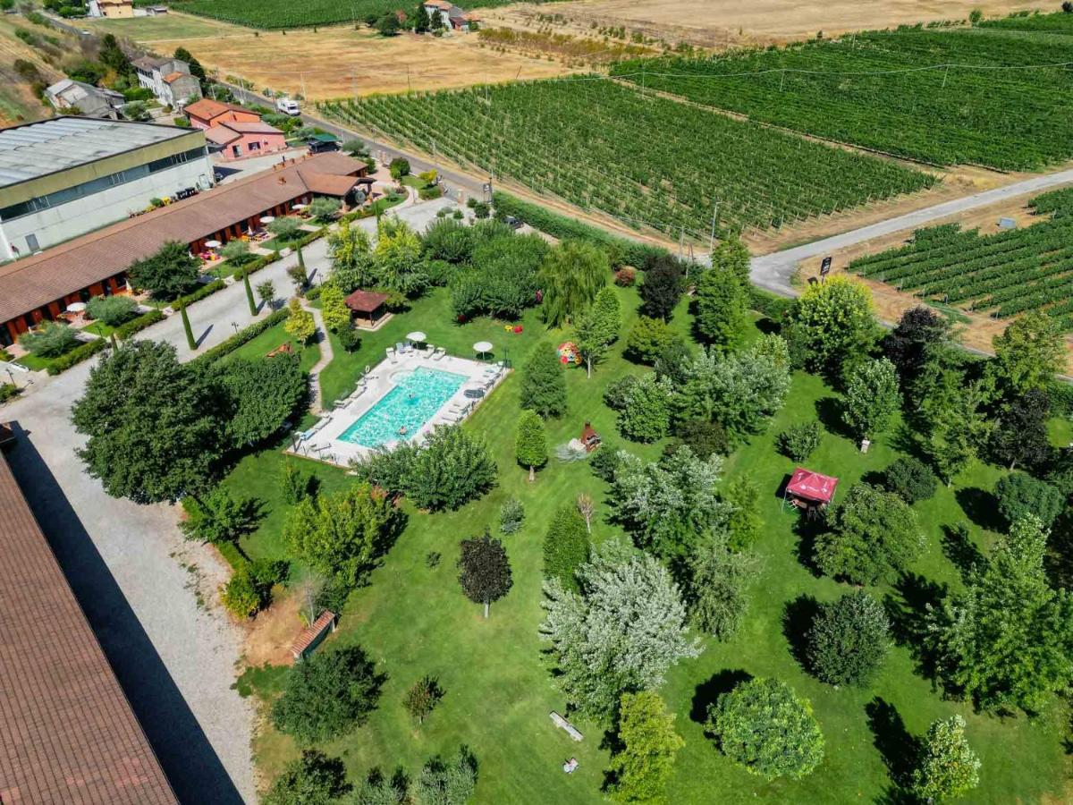 Agriturismo Il Melograno Villafranca di Verona Esterno foto